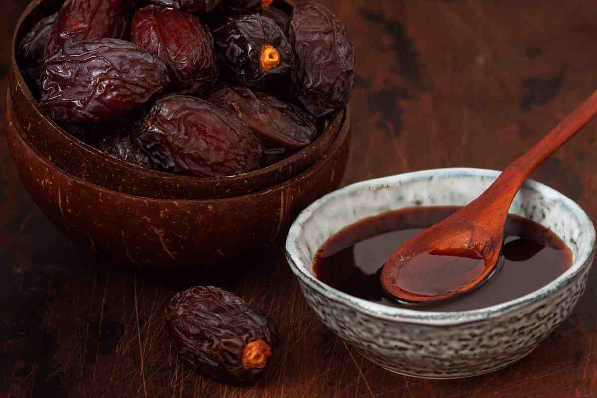 شیره خرما خانگی با روش تولید سنتی